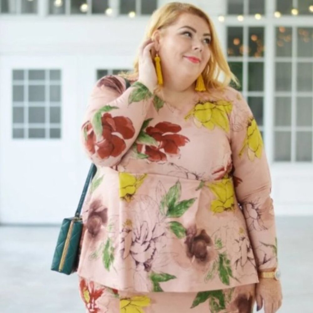 NWT Melissa McCarthy Pink and Brown Floral Top 3X